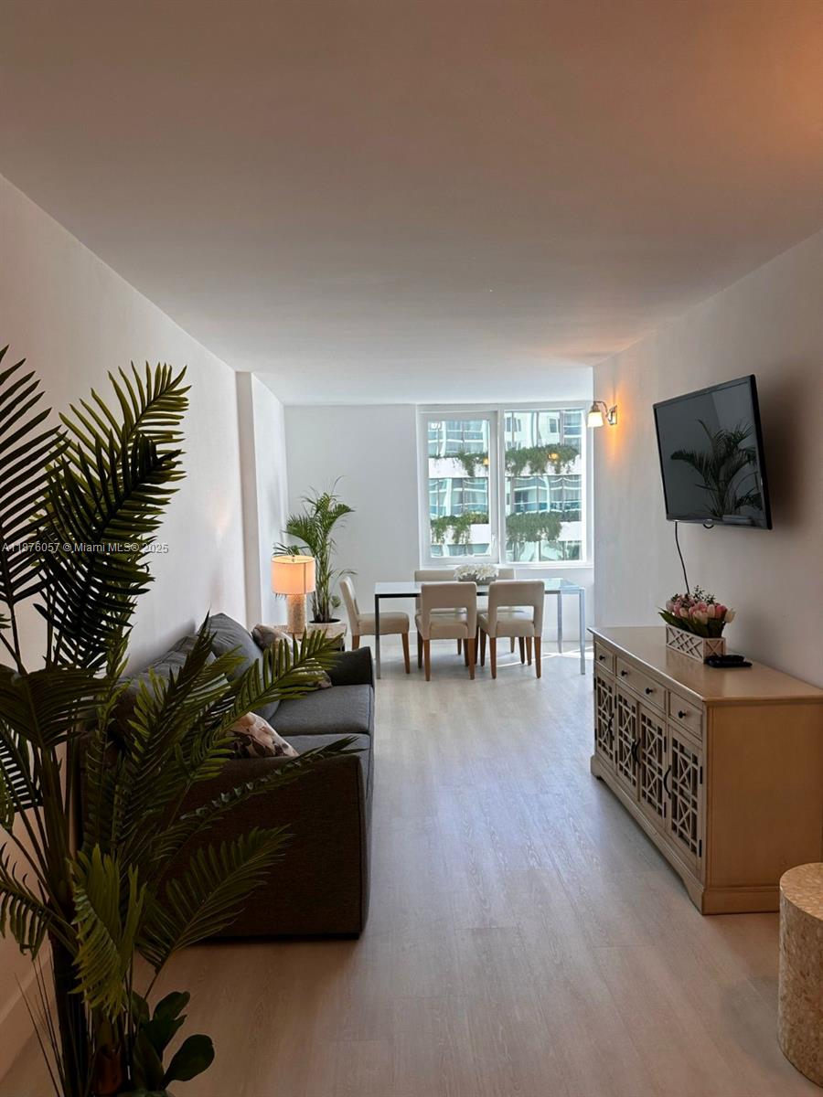 2301 Collins Avenue, Unit 632 Miami Beach, FL 33139 - Photo 10 of 27