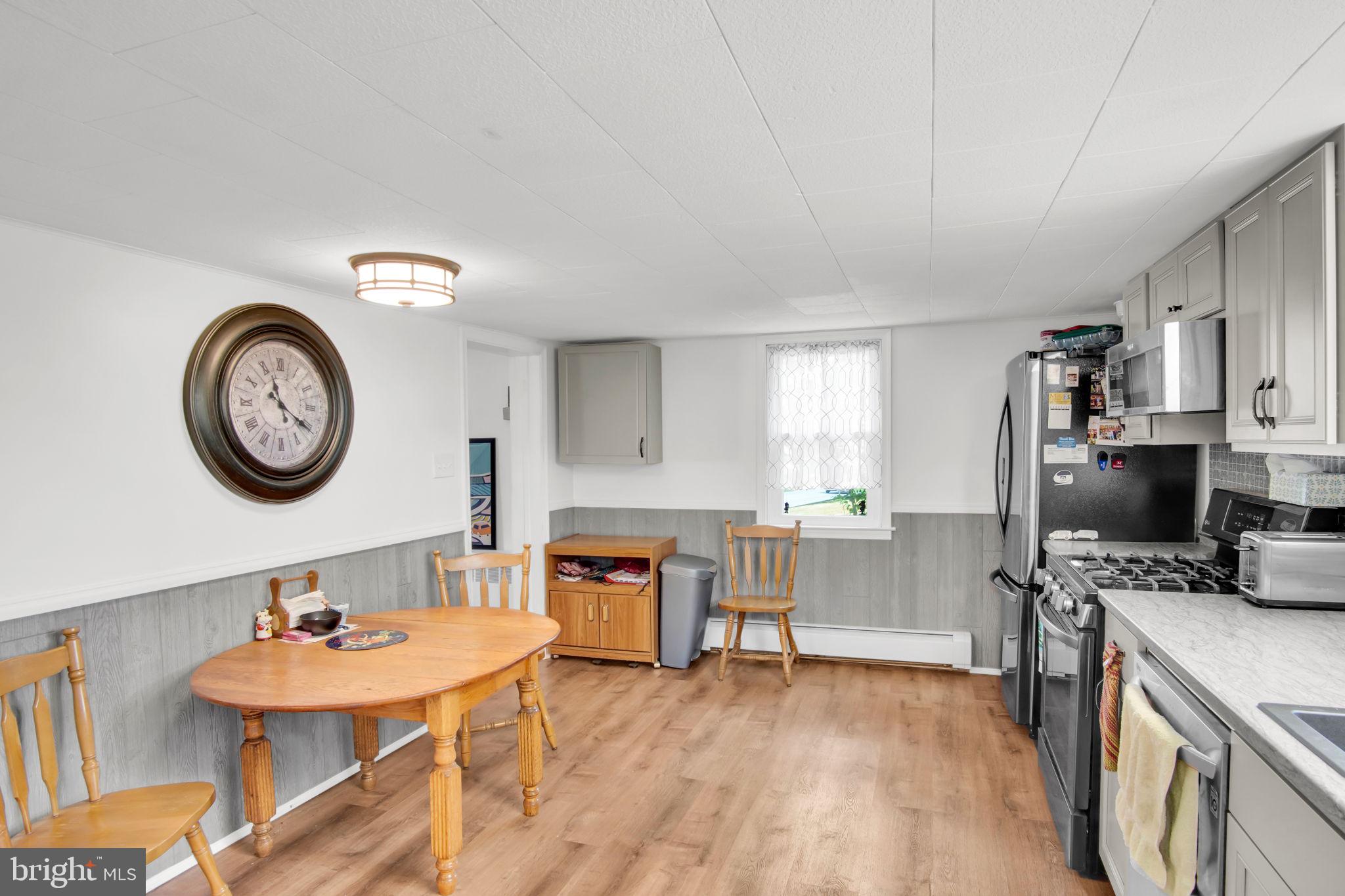 2040 Grandview Road Hanover, PA 17331 - Photo 8 of 25 Gallery Image 8