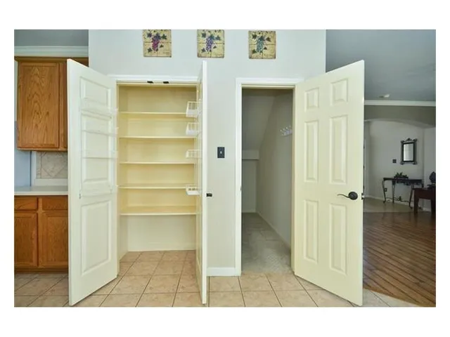 $2,199 | 1819 Rosenborough Lane North, Round Rock, TX 78665