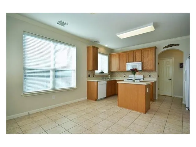 $2,199 | 1819 Rosenborough Lane North, Round Rock, TX 78665