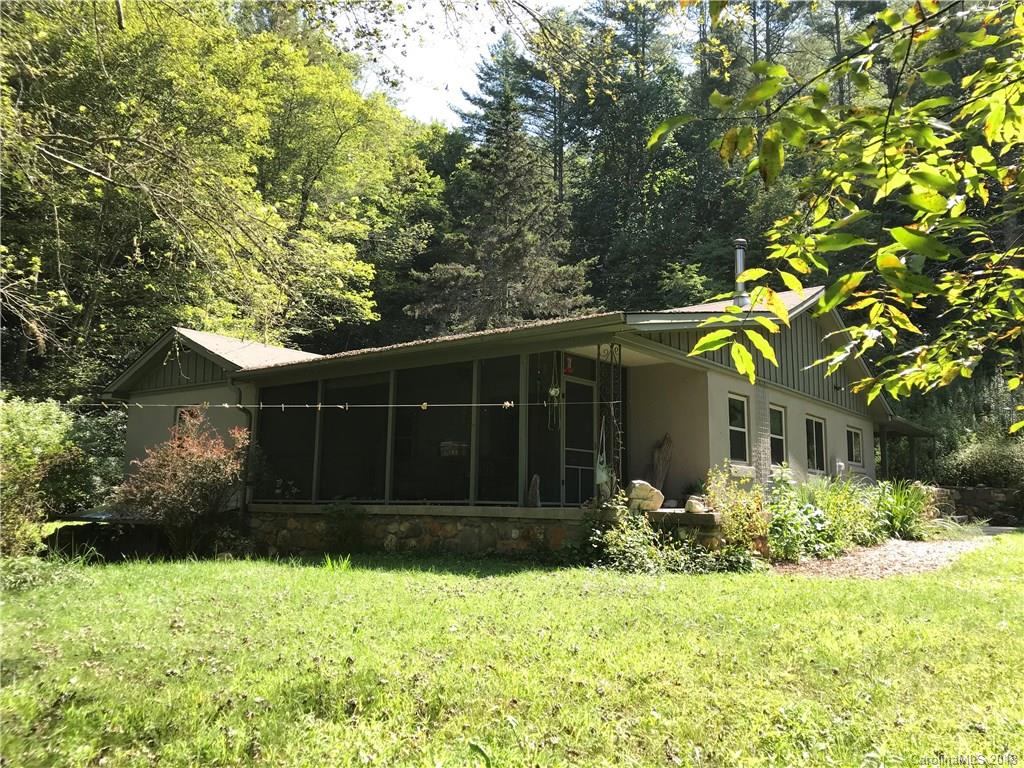 416 Clinic Road Balsam Grove, NC 28708 - Photo 11 of 30 Gallery Image 11