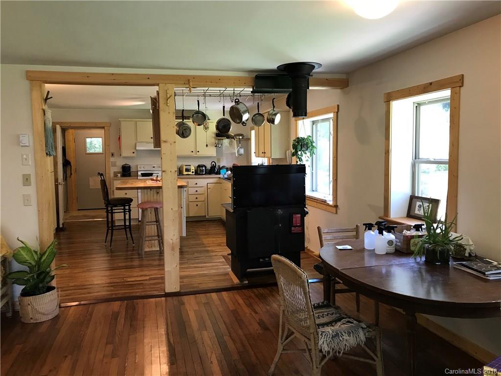 416 Clinic Road Balsam Grove, NC 28708 - Photo 14 of 30 Gallery Image 14