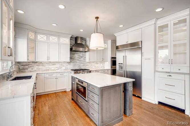951 East Courtland Place Highlands Ranch, CO 80126 - Photo 9 of 27