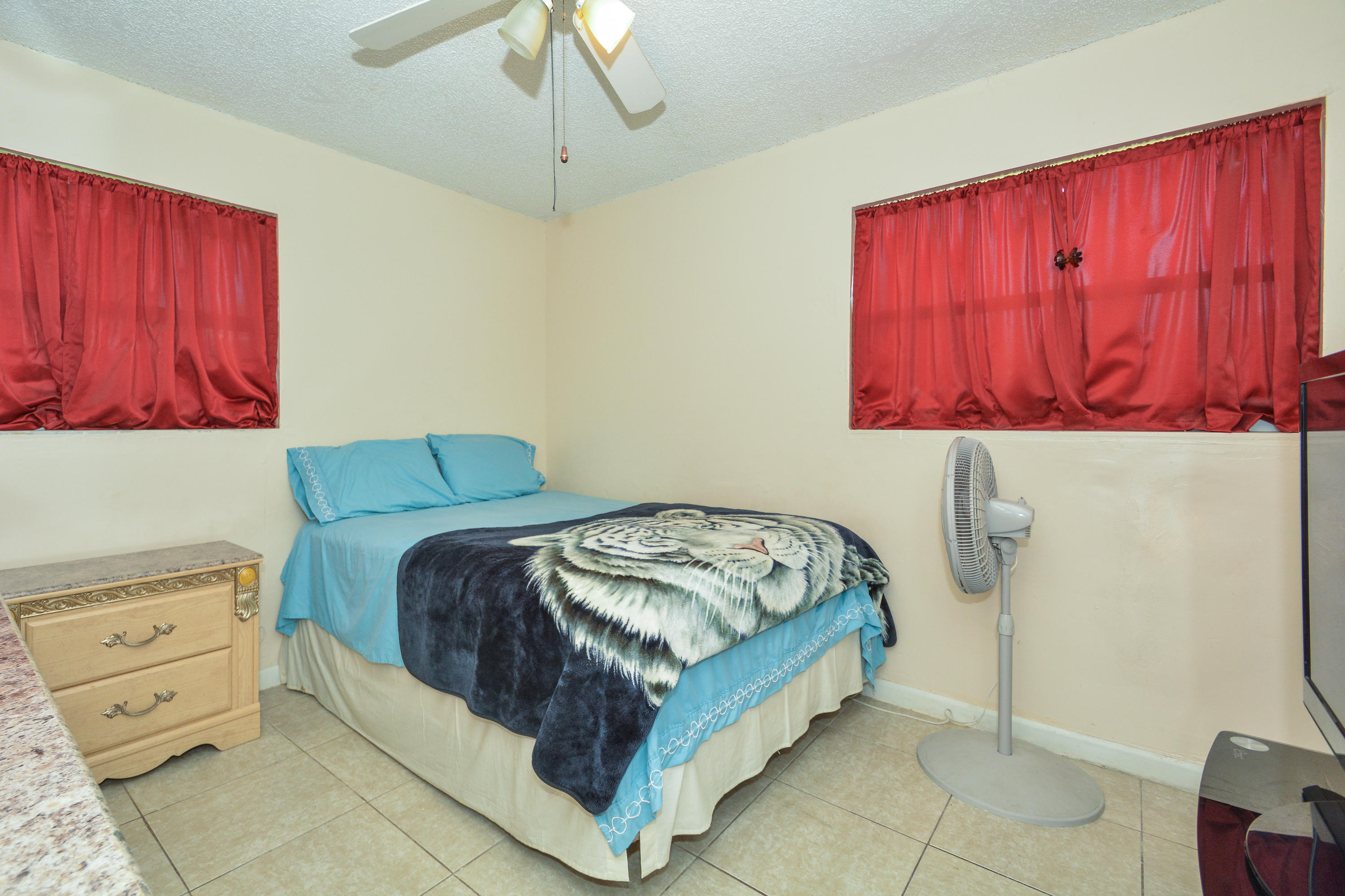 200 Mentone Road Boynton Beach, FL 33435 - Photo 11 of 19 200 Mentone Rd_Selene LaFazia_16
