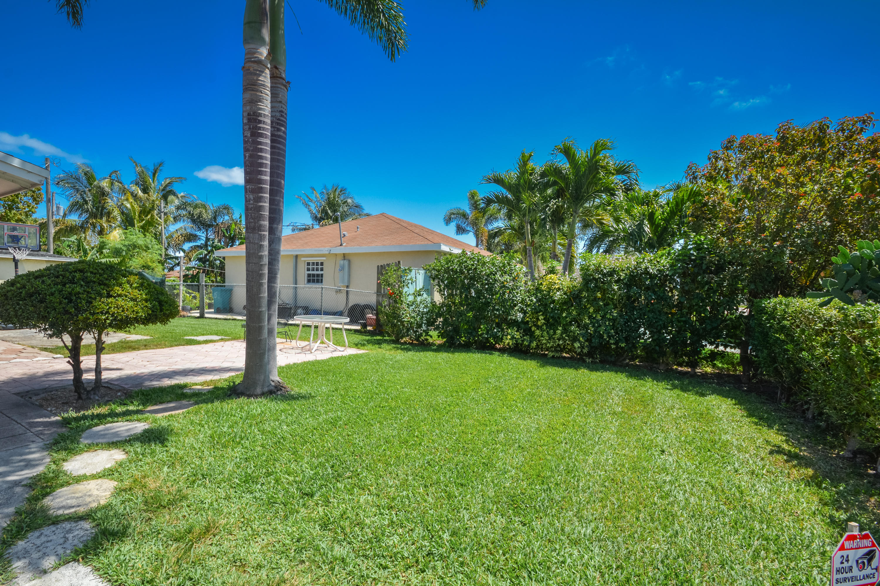 200 Mentone Road Boynton Beach, FL 33435 - Photo 17 of 19 200 Mentone Rd_Selene LaFazia_5