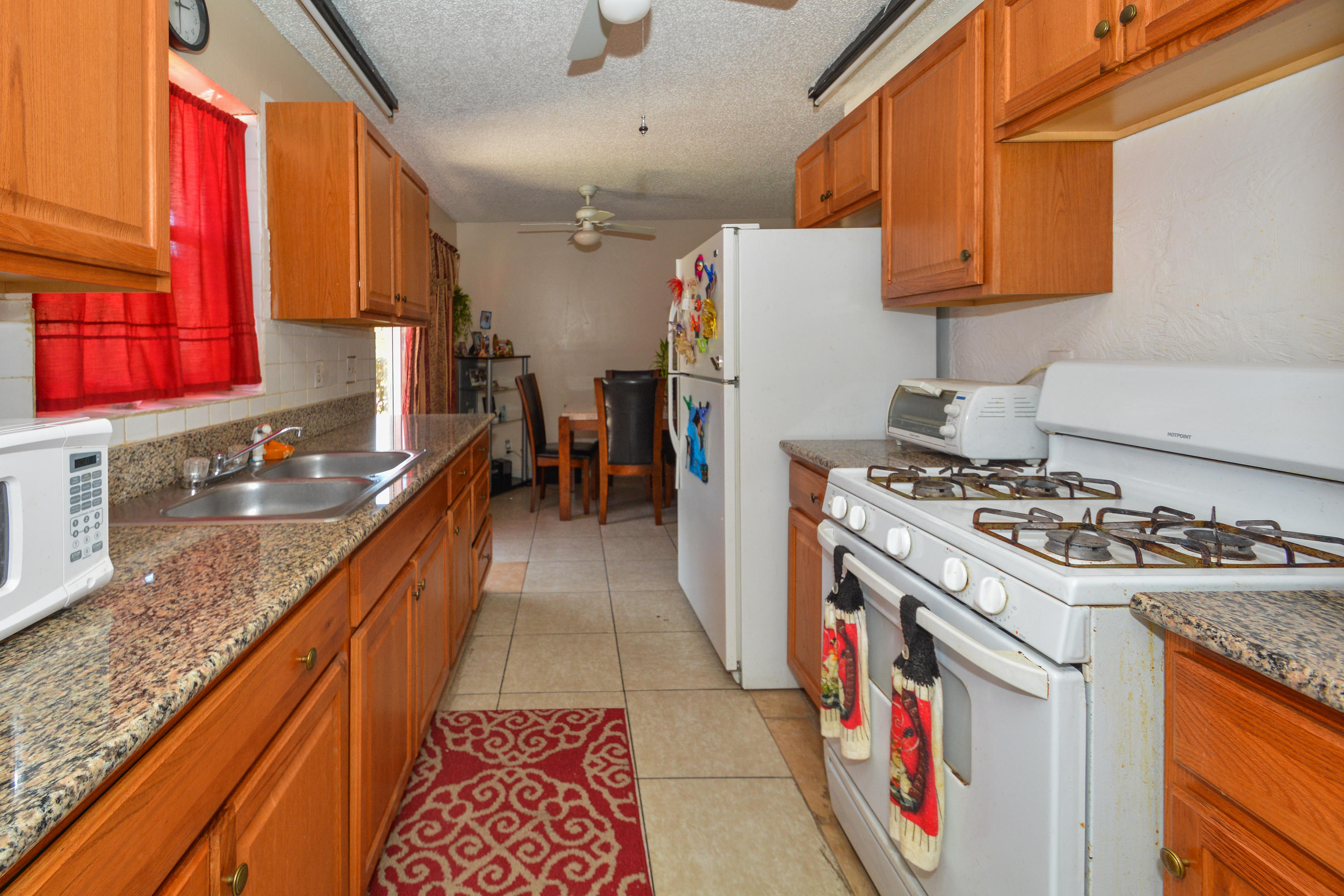 200 Mentone Road Boynton Beach, FL 33435 - Photo 4 of 19 200 Mentone Rd_Selene LaFazia_10