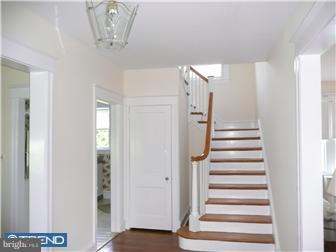 112 St Pauls Road Ardmore, PA 19003 - Photo 3 of 12 Gallery Image 3