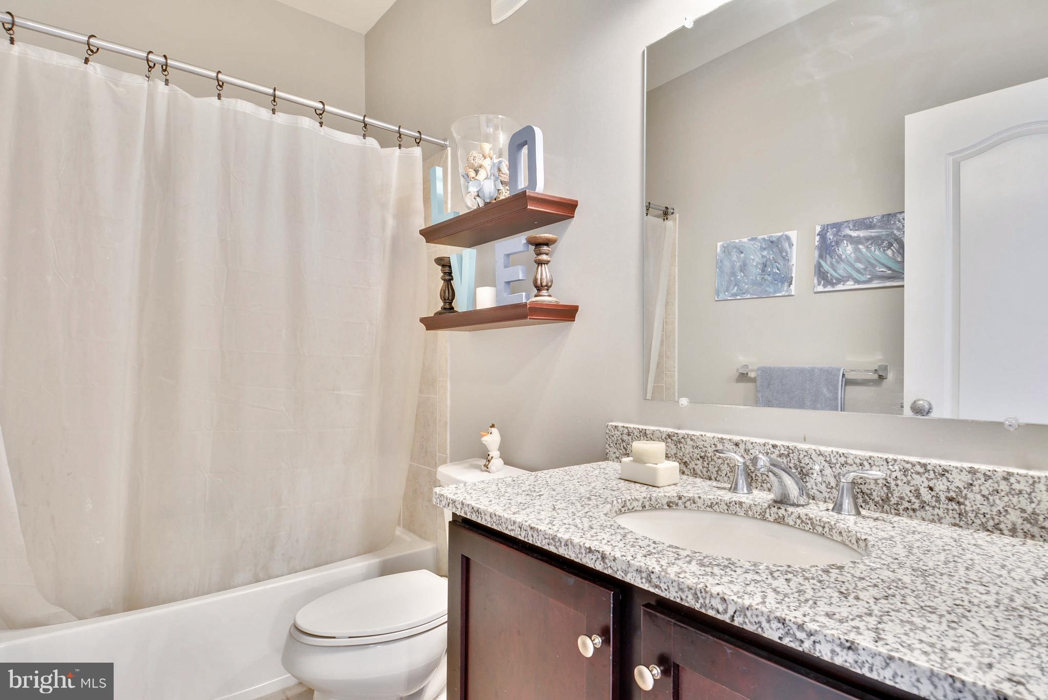 23487 Logans Ridge Terrace Ashburn, VA 20148 - Photo 16 of 27 Second Full Bath