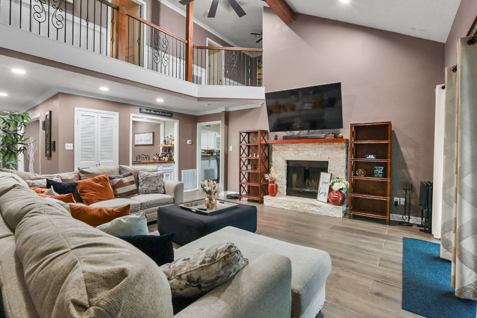 4505 Country Club View Baytown, TX 77521 - Photo 8 of 42 a living room with furniture and a flat screen tv