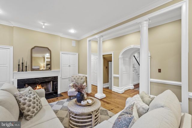 $2,000,000 | 306 Woodland Terrace, Alexandria, VA 22302