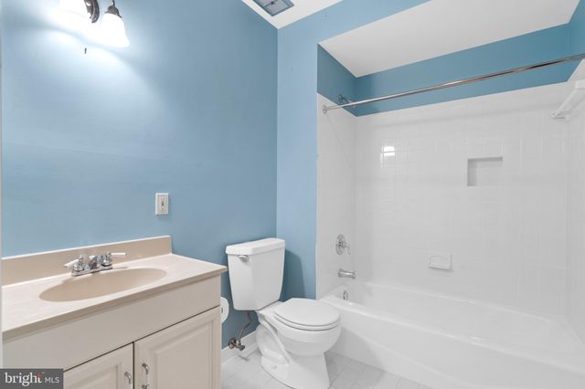 $2,000,000 | 306 Woodland Terrace, Alexandria, VA 22302