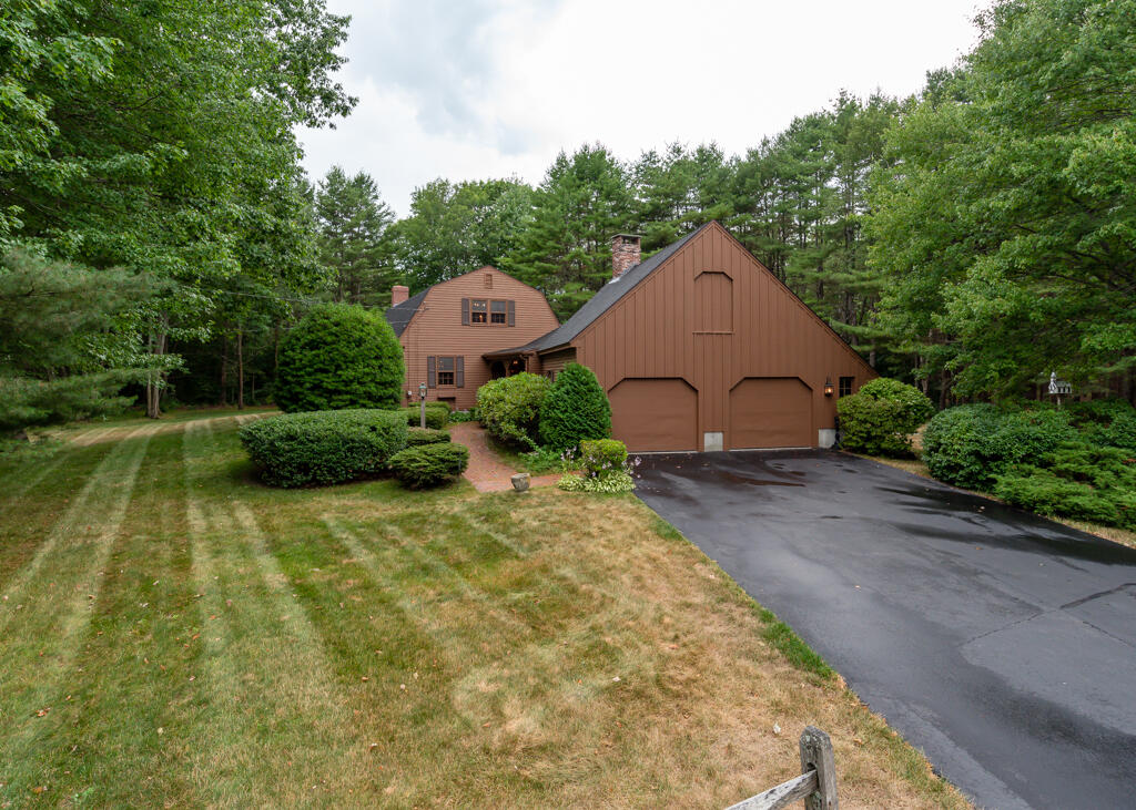 35 Winnocks Neck Road Scarborough, ME 04074 - Photo 1 of 45 35WinnocksNeckRd-Scarborough-01