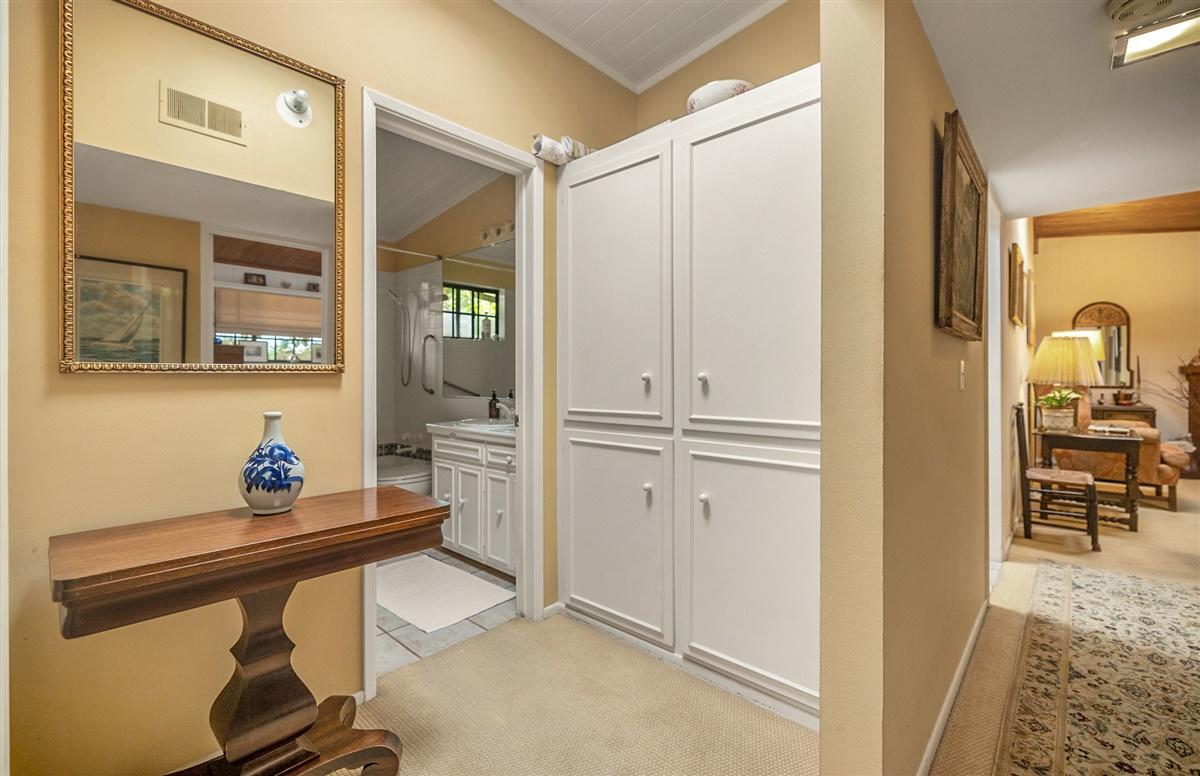 460 D San Ysidro Road Santa Barbara, CA 93108 - Photo 17 of 26 17-8D5A0105-HDR