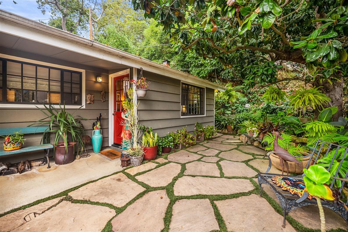 460 D San Ysidro Road Santa Barbara, CA 93108 - Photo 22 of 26 01-8D5A0003-HDR