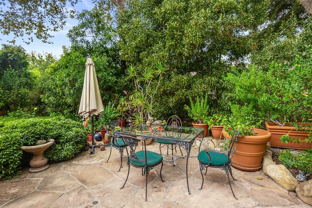 460 D San Ysidro Road Santa Barbara, CA 93108 - Photo 23 of 26 23-8D5A0015-HDR