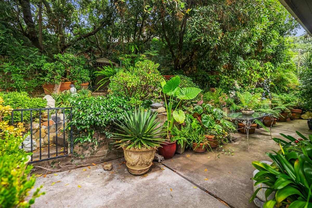 460 D San Ysidro Road Santa Barbara, CA 93108 - Photo 25 of 26 24-8D5A0009-HDR