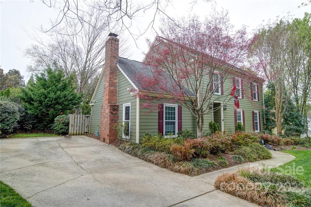 2209 Hamilton Mill Road Charlotte, NC 28270 - Photo 2 of 43 Gallery Image 2