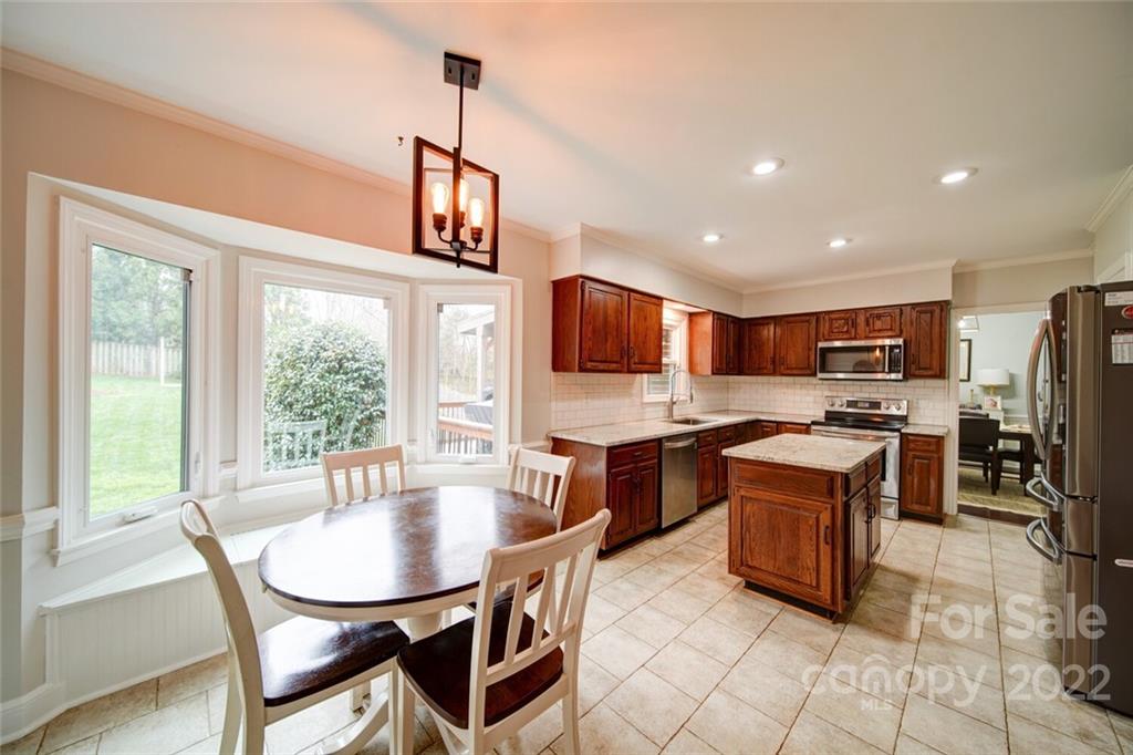 2209 Hamilton Mill Road Charlotte, NC 28270 - Photo 7 of 43 Gallery Image 7