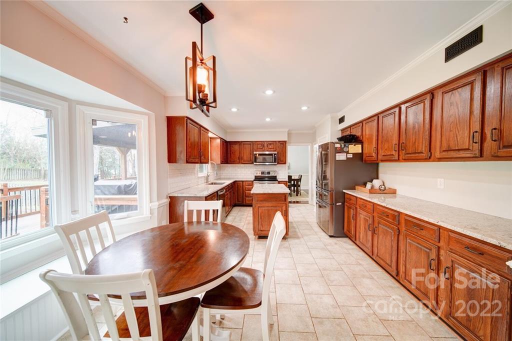 2209 Hamilton Mill Road Charlotte, NC 28270 - Photo 8 of 43 Gallery Image 8