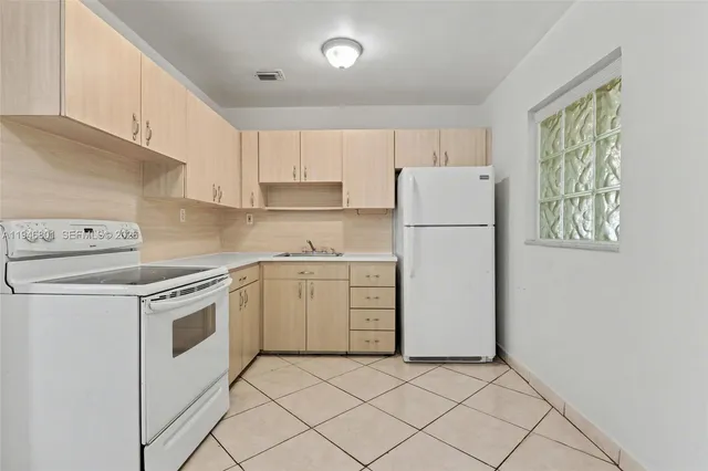 $389,900 | 6550 Southwest 30th Street, Miramar, FL 33023