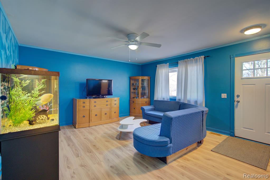 4187 West Allen Road Howell, MI 48855 - Photo 23 of 44 Gallery Image 23