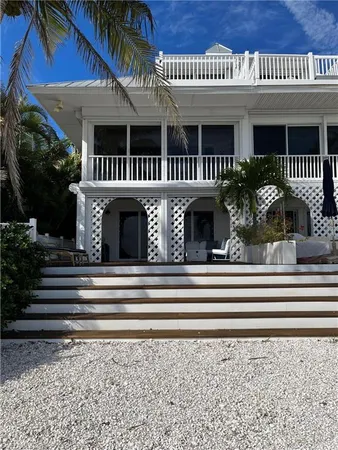 $1,250,000 | 105 Useppa, Bokeelia, FL 33922