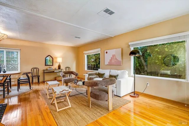 $315,000 | 166 7 Flags Circle, Sonoma, CA 95476