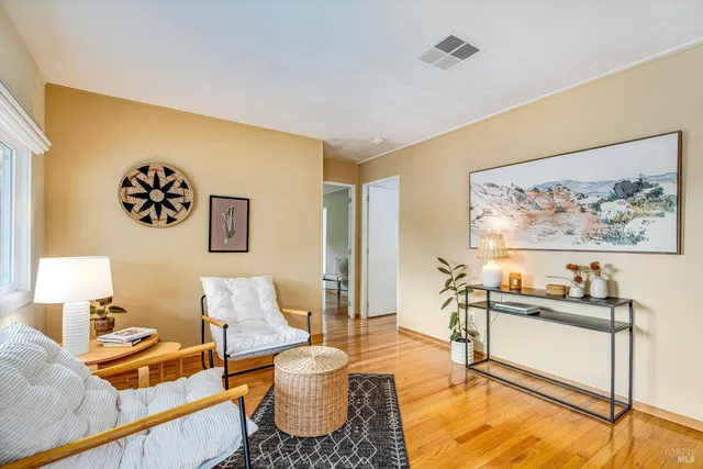 $315,000 | 166 7 Flags Circle, Sonoma, CA 95476