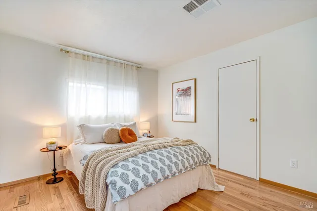 $315,000 | 166 7 Flags Circle, Sonoma, CA 95476