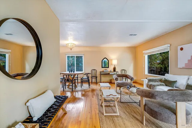 $315,000 | 166 7 Flags Circle, Sonoma, CA 95476