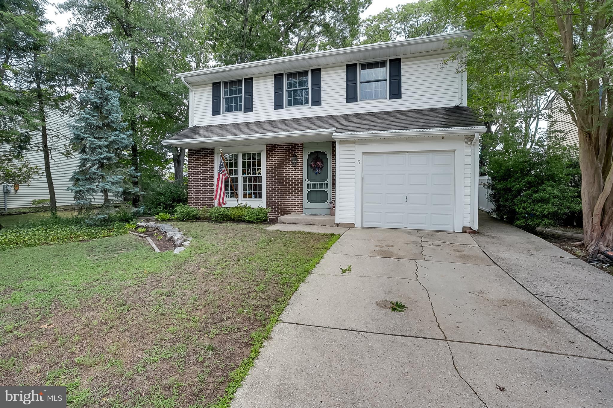 5 Henry Street Delran, NJ 08075 - Photo 3 of 32 Exterior Front