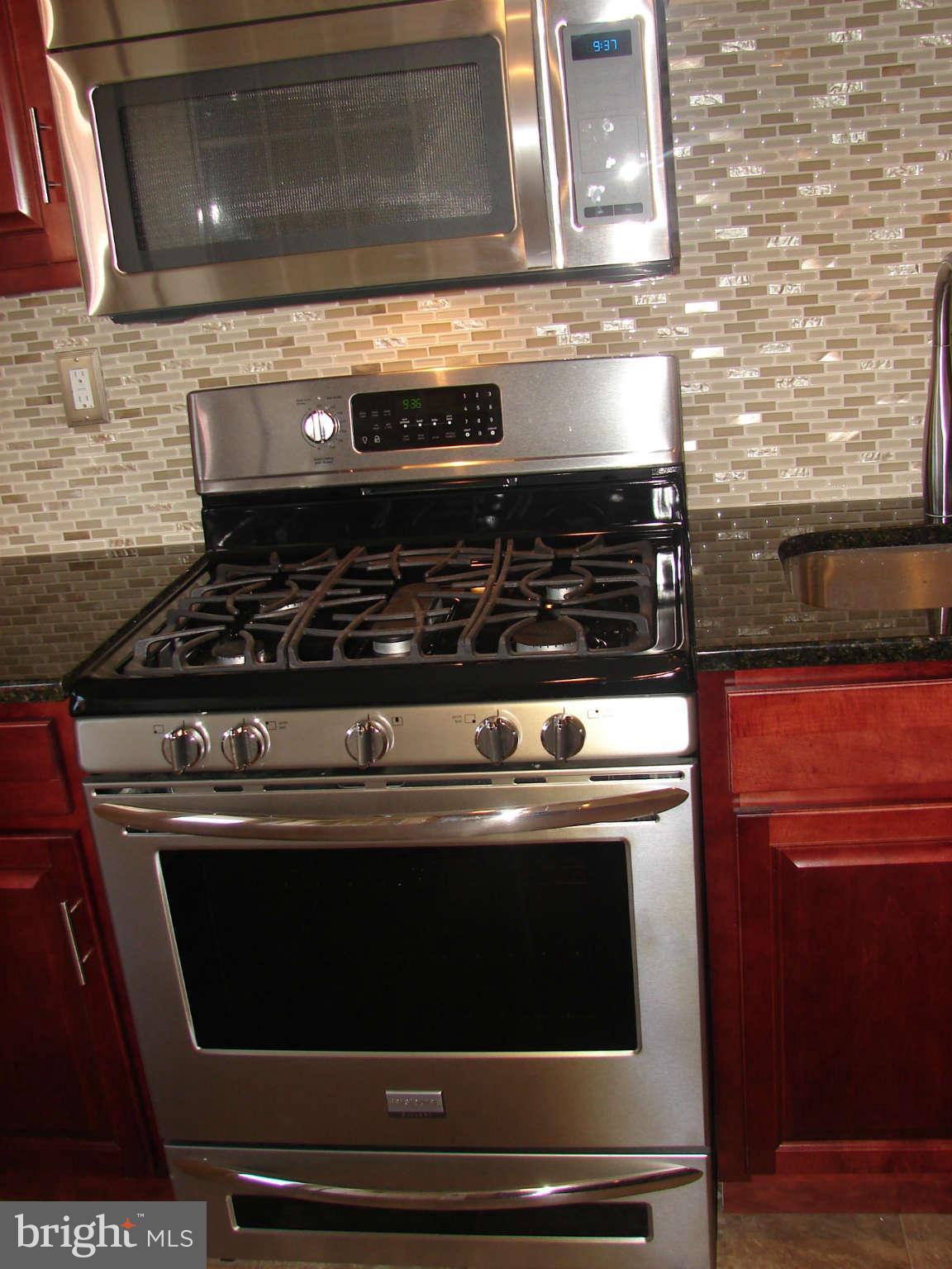 5413 Sagra Road Baltimore, MD 21239 - Photo 7 of 17 Kitchen