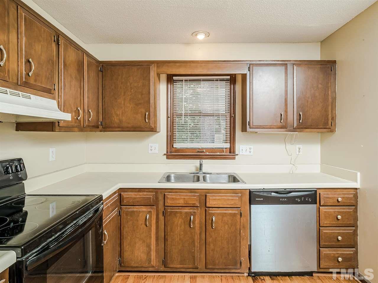 712 Benchmark Drive Raleigh, NC 27615 - Photo 11 of 22 Gallery Image 11