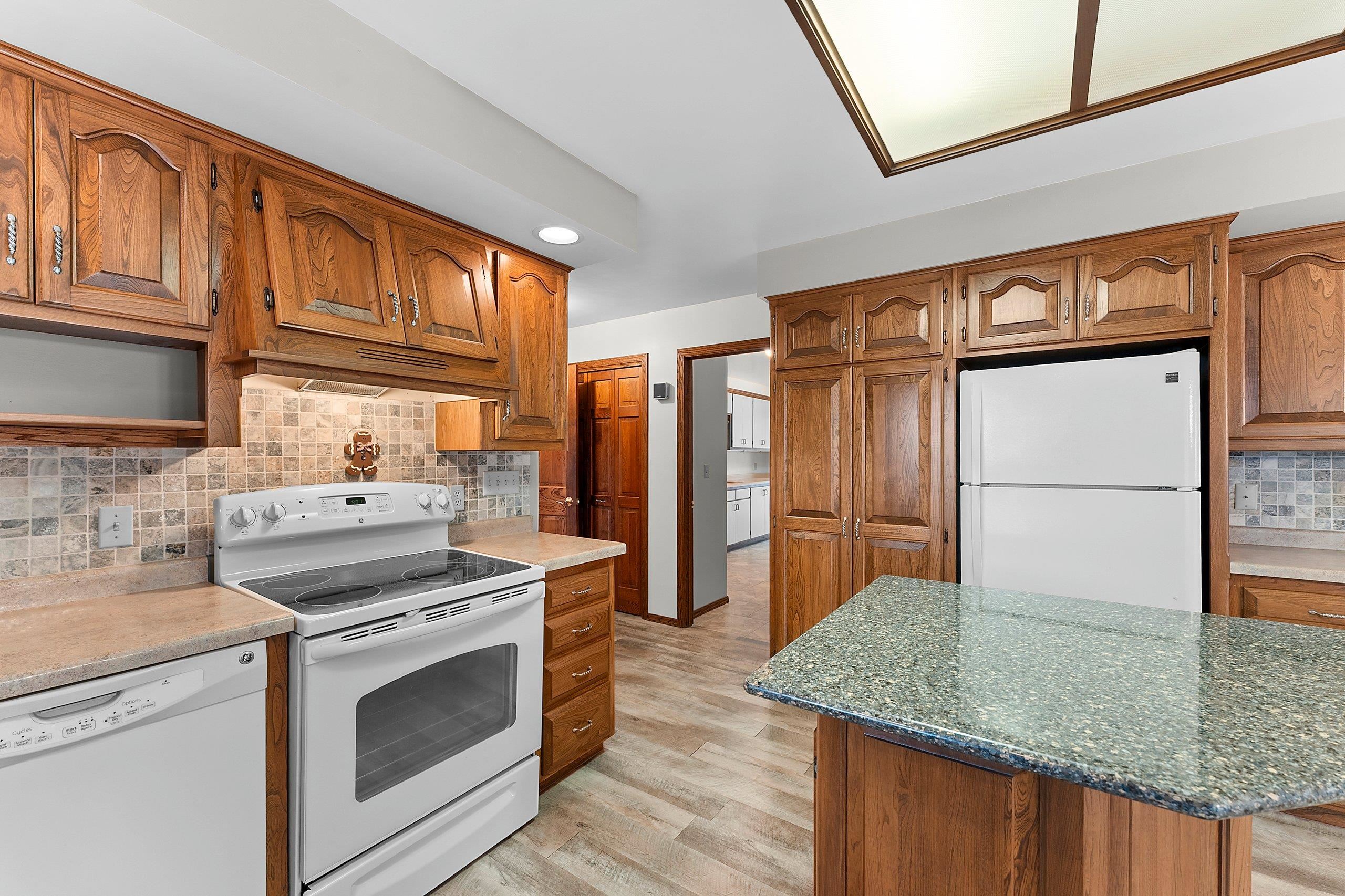 824 Ralph Street Luxemburg, WI 54217 - Photo 19 of 65 Gallery Image 19