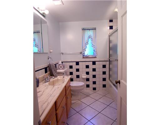 324 Edgewood Road Forest Hills, PA 15221 - Photo 15 of 18 2nd Floor Plan.