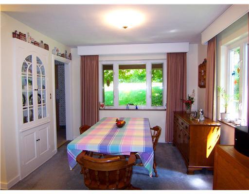 324 Edgewood Road Forest Hills, PA 15221 - Photo 6 of 18 Dining Room.