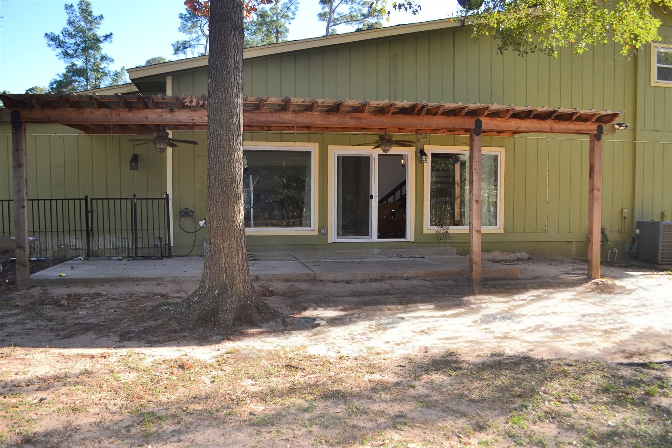 2931 Whitman Drive Montgomery, TX 77356 - Photo 45 of 49 a front view of a house with a yard