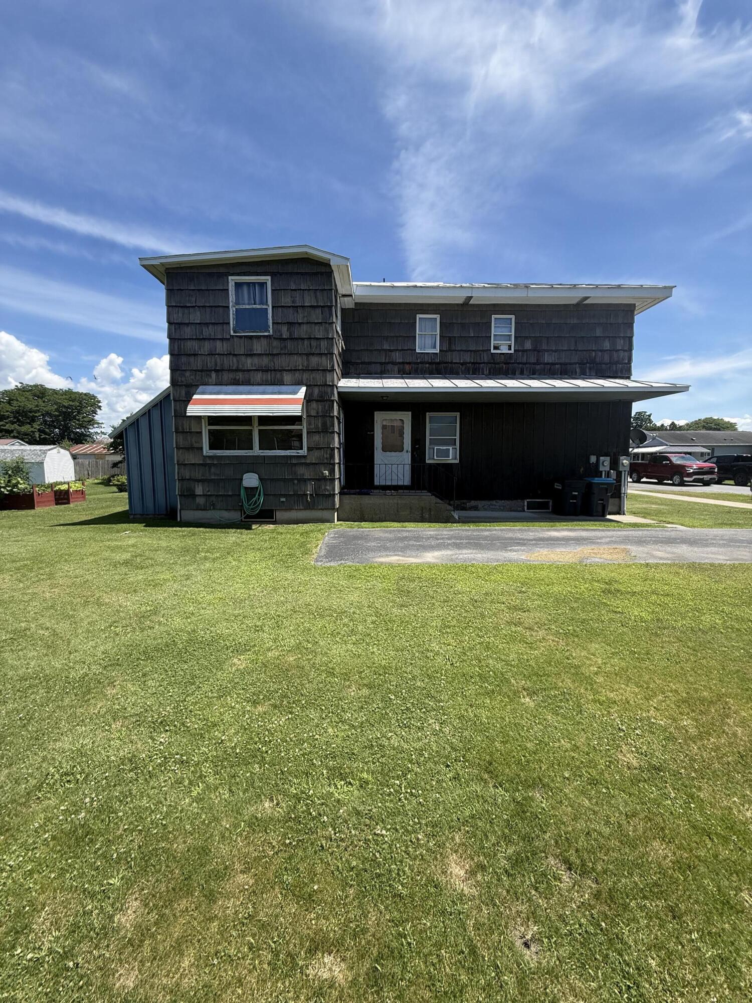 42 Washington Avenue Rouses Point, NY 12979 - Photo 8 of 9