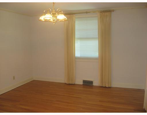 835 Spring Street Latrobe, PA 15650 - Photo 4 of 10 Dining Room.