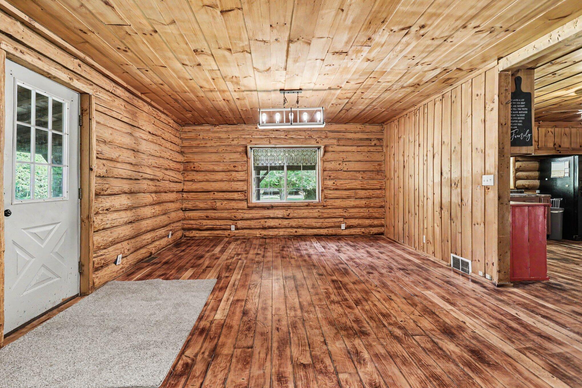 10872 25 1/2 Mile Road Albion, MI 49224 - Photo 5 of 23 003_file_9400