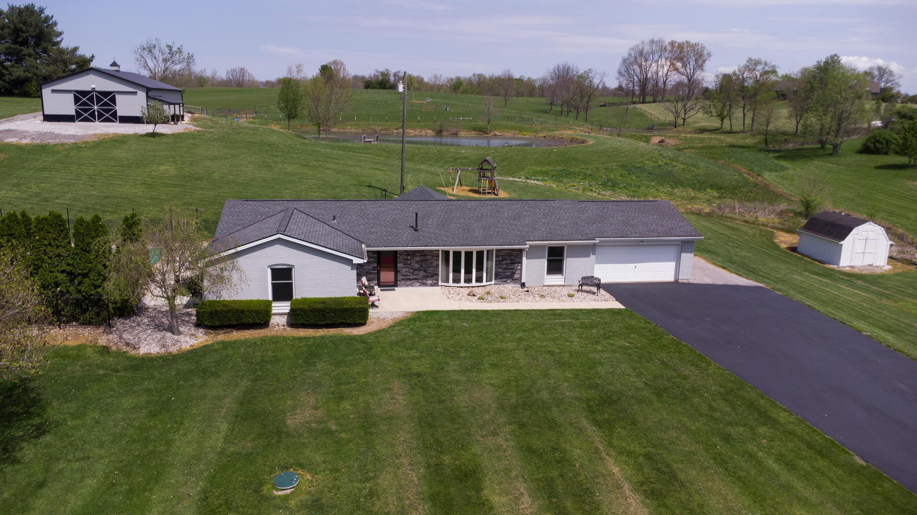 588 Chambers Road Walton, KY 41094 - Photo 3 of 49 Gallery Image 3