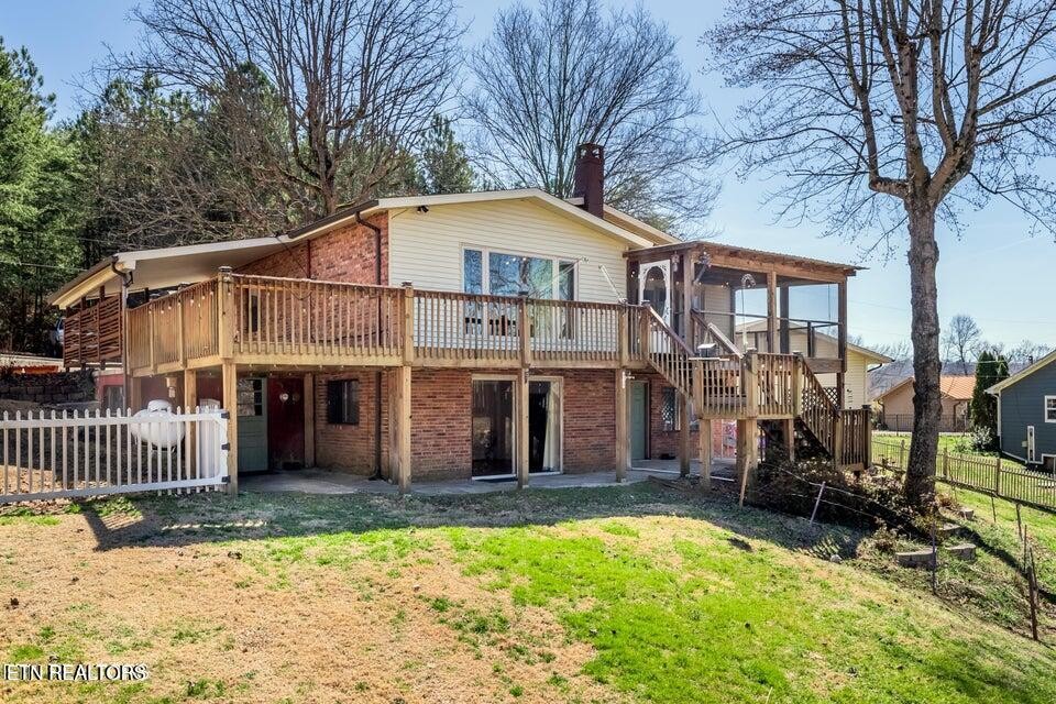 112 Victoria Road Kingston, TN 37763 - Photo 5 of 56 Gallery Image 5