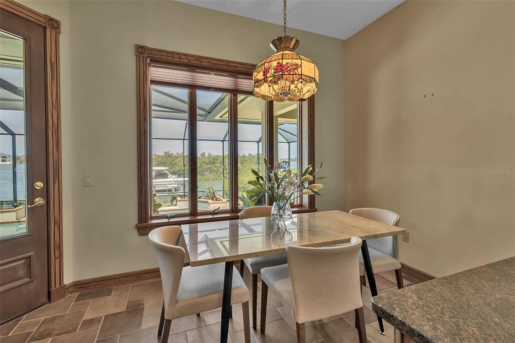 612 Laurel Road West Nokomis, FL 34275 - Photo 35 of 88
