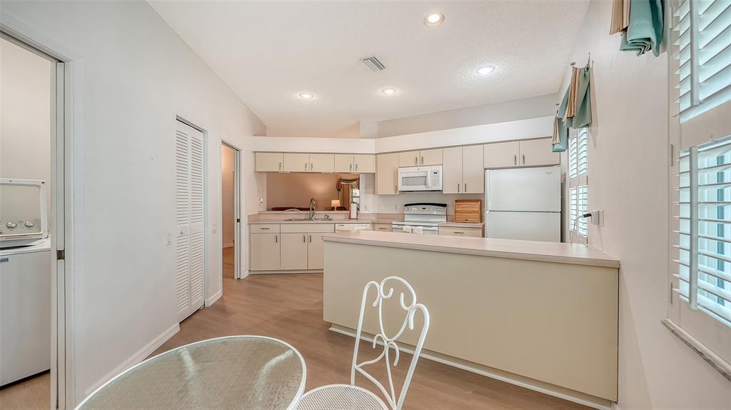 4977 Tamarack Trail Venice, FL 34293 - Photo 27 of 67