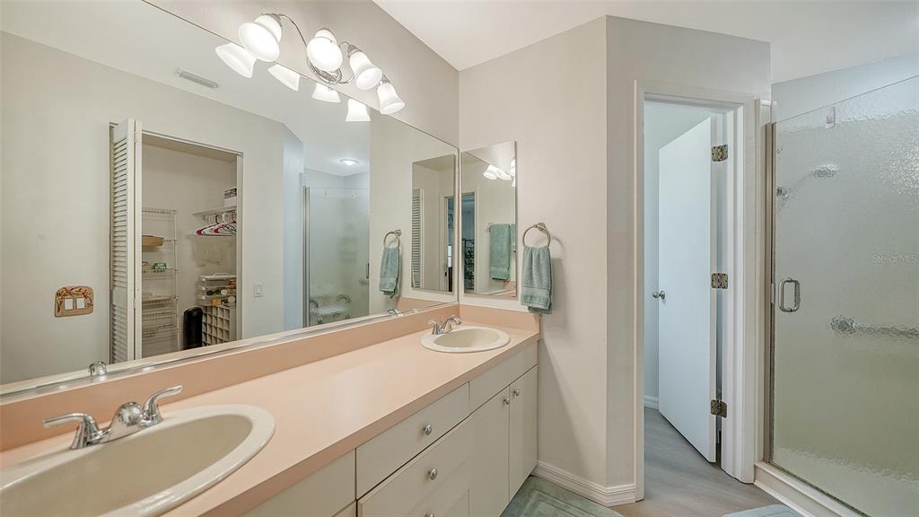 4977 Tamarack Trail Venice, FL 34293 - Photo 33 of 67