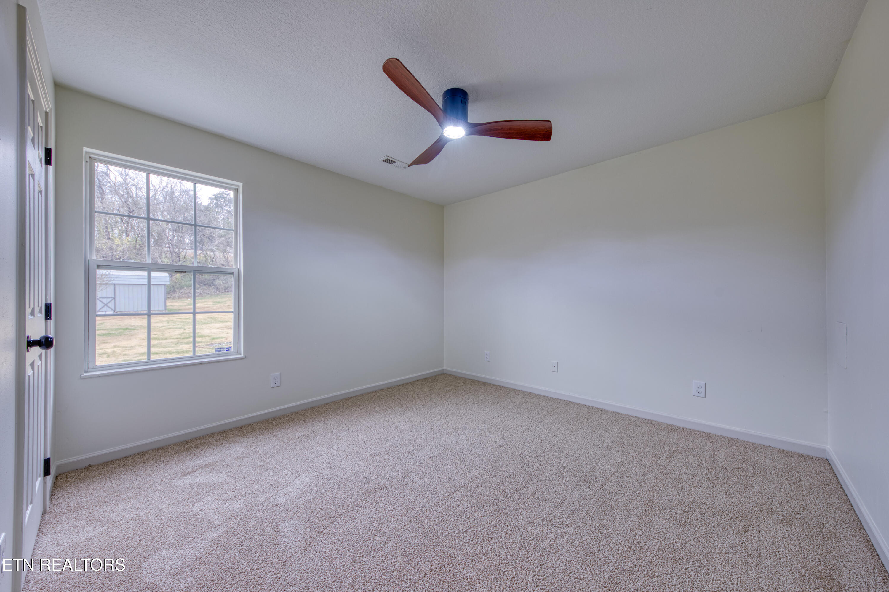 18917 Martel Road Lenoir City, TN 37772 - Photo 14 of 25 0H3A0095_79