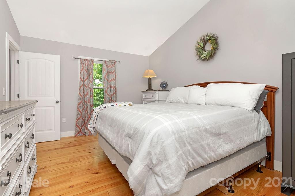 368 Uplands Road Brevard, NC 28712 - Photo 14 of 40 Gallery Image 14