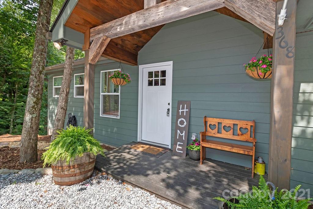 368 Uplands Road Brevard, NC 28712 - Photo 3 of 40 Gallery Image 3