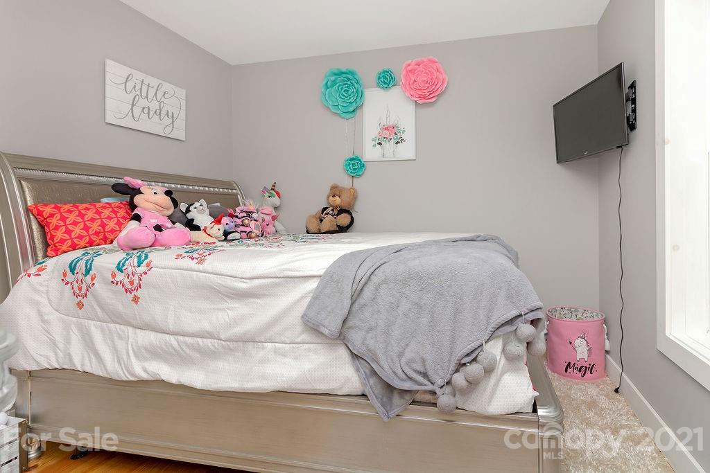 368 Uplands Road Brevard, NC 28712 - Photo 21 of 40 Gallery Image 21