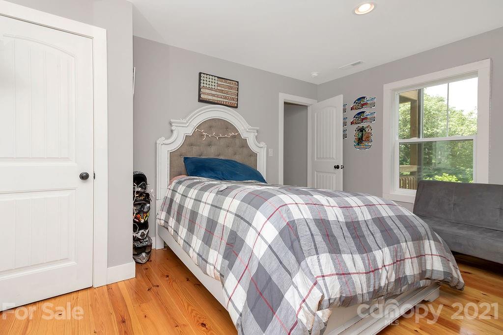 368 Uplands Road Brevard, NC 28712 - Photo 22 of 40 Gallery Image 22